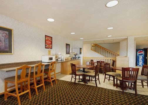 Econo Lodge West Lafayette Ristorante foto